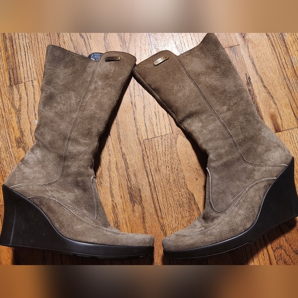 🔥AZALEA WANG " DAY AND NIGHT " BOOTS " BRAND NEW " Leather Suede Size 39 - Picture 1 of 6
